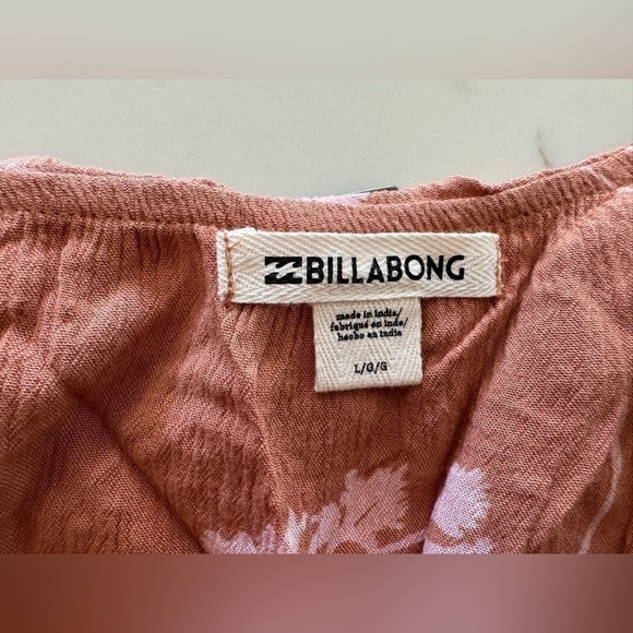 Billabong Flowy top, puff sleeves - Picture 2 of 6